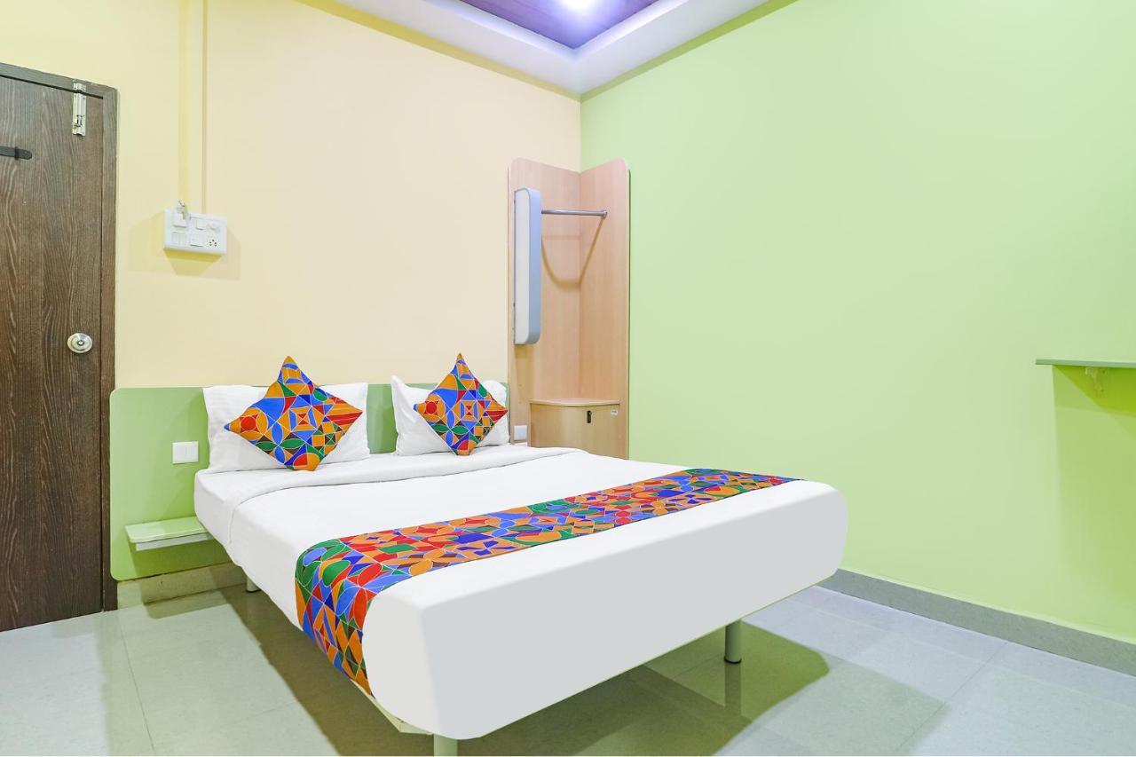 Fabexpress Airport Stay Inn - Nr Hyderabad International Airport, Shamshabad Kültér fotó