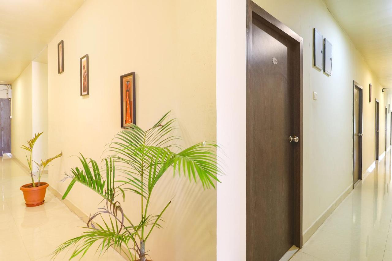 Fabexpress Airport Stay Inn - Nr Hyderabad International Airport, Shamshabad Kültér fotó