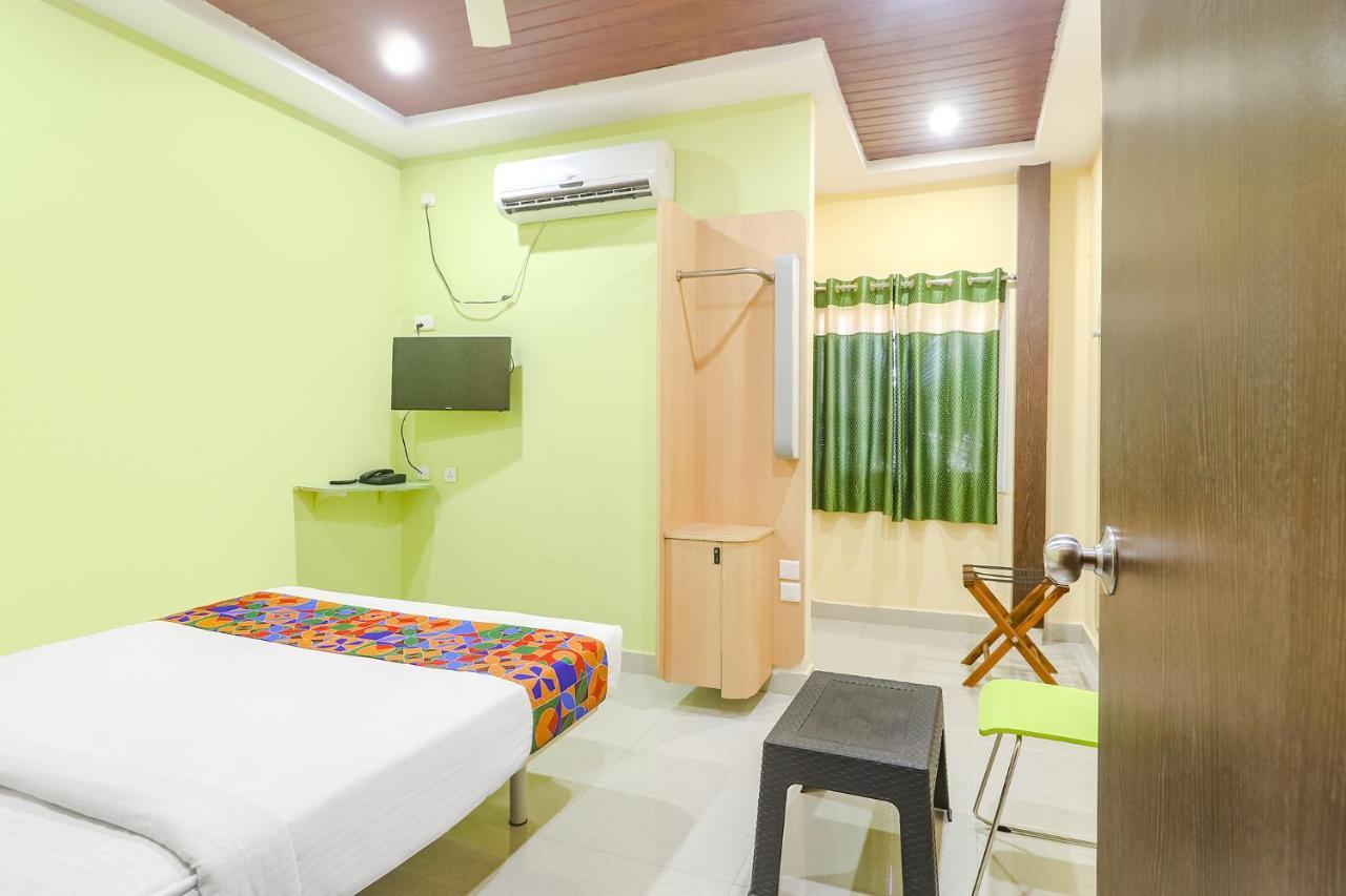 Fabexpress Airport Stay Inn - Nr Hyderabad International Airport, Shamshabad Kültér fotó