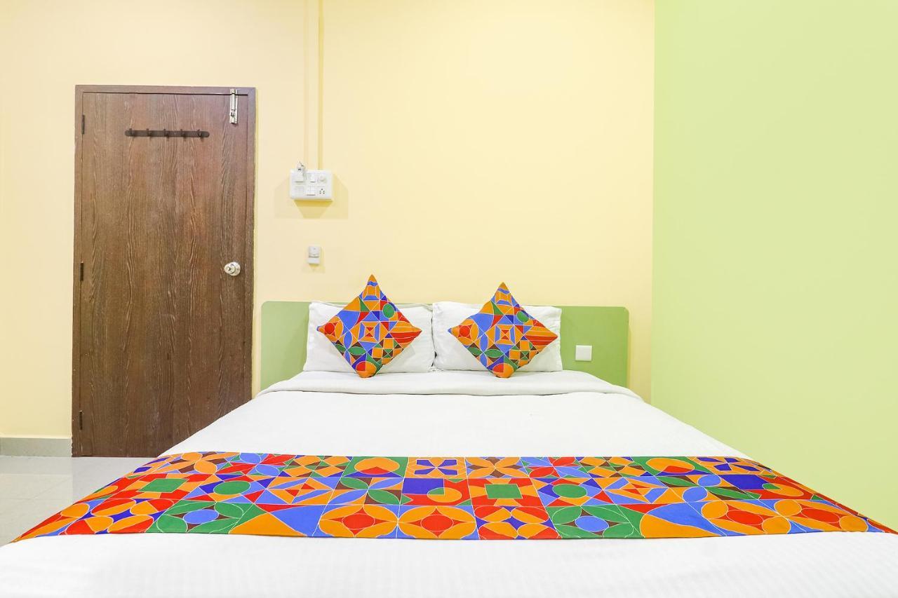 Fabexpress Airport Stay Inn - Nr Hyderabad International Airport, Shamshabad Kültér fotó