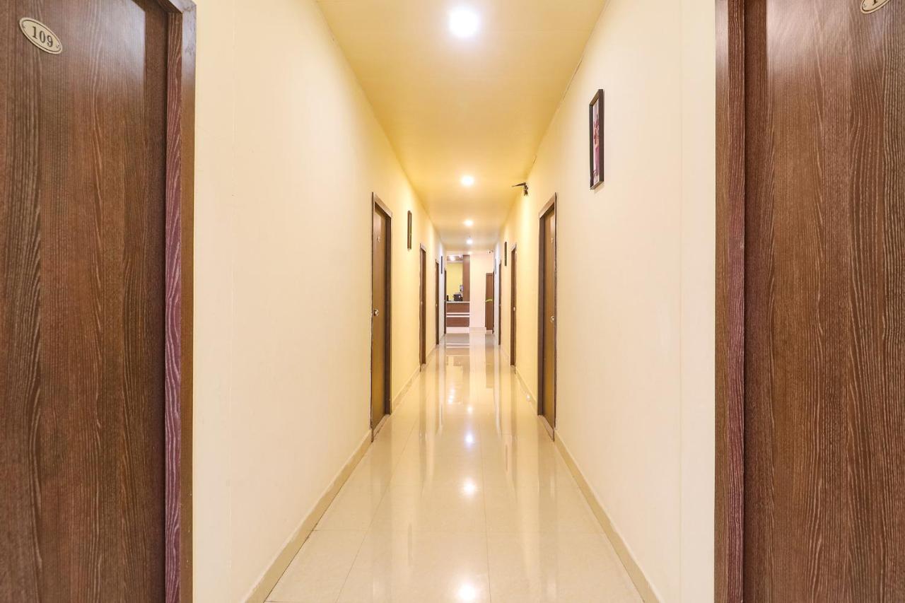 Fabexpress Airport Stay Inn - Nr Hyderabad International Airport, Shamshabad Kültér fotó