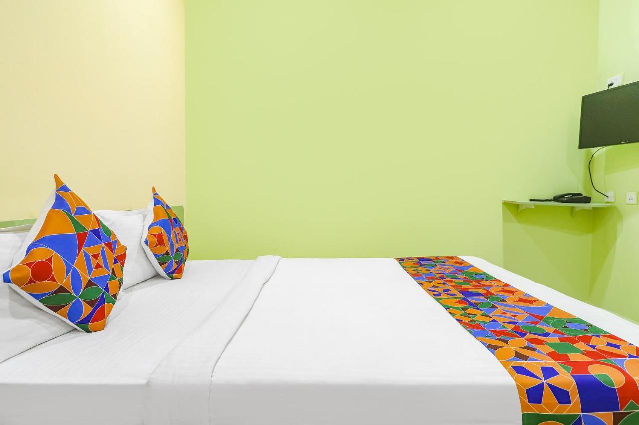 Fabexpress Airport Stay Inn - Nr Hyderabad International Airport, Shamshabad Kültér fotó